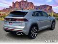 2025 Volkswagen Atlas Cross Sport 2.0T SEL Premium R-Line