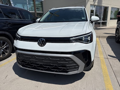 2025 Volkswagen Taos