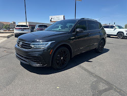 2022 Volkswagen Tiguan 2.0T SE R-Line Black