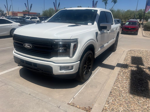 2025 Ford F-150 Platinum