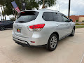 2016 Nissan Pathfinder SV