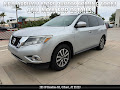 2016 Nissan Pathfinder SV