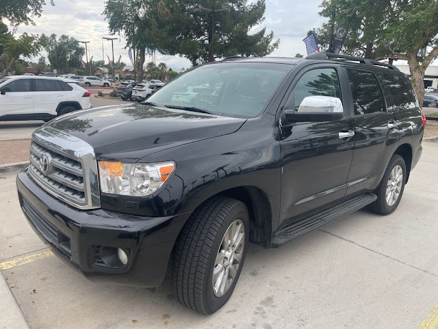 2010 Toyota Sequoia Platinum