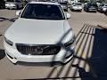 2020 Volvo XC40 Momentum